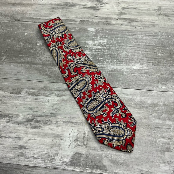 Robert Talbott Red w/ Navy, Tan & Grey Paisley Silk Tie - Picture 1 of 5